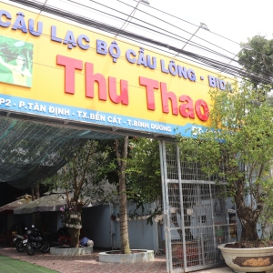san-cau-long-gia-re-o-ben-cat-binh-duong-noi-gan-ket-niem-dam-me-the-thao